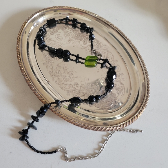 Black & Green Stone and Bead Necklace - Picture 4 of 5